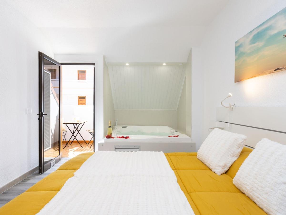 Apartment Deluxe Altemar By Interhome Playa de las Américas Exterior foto
